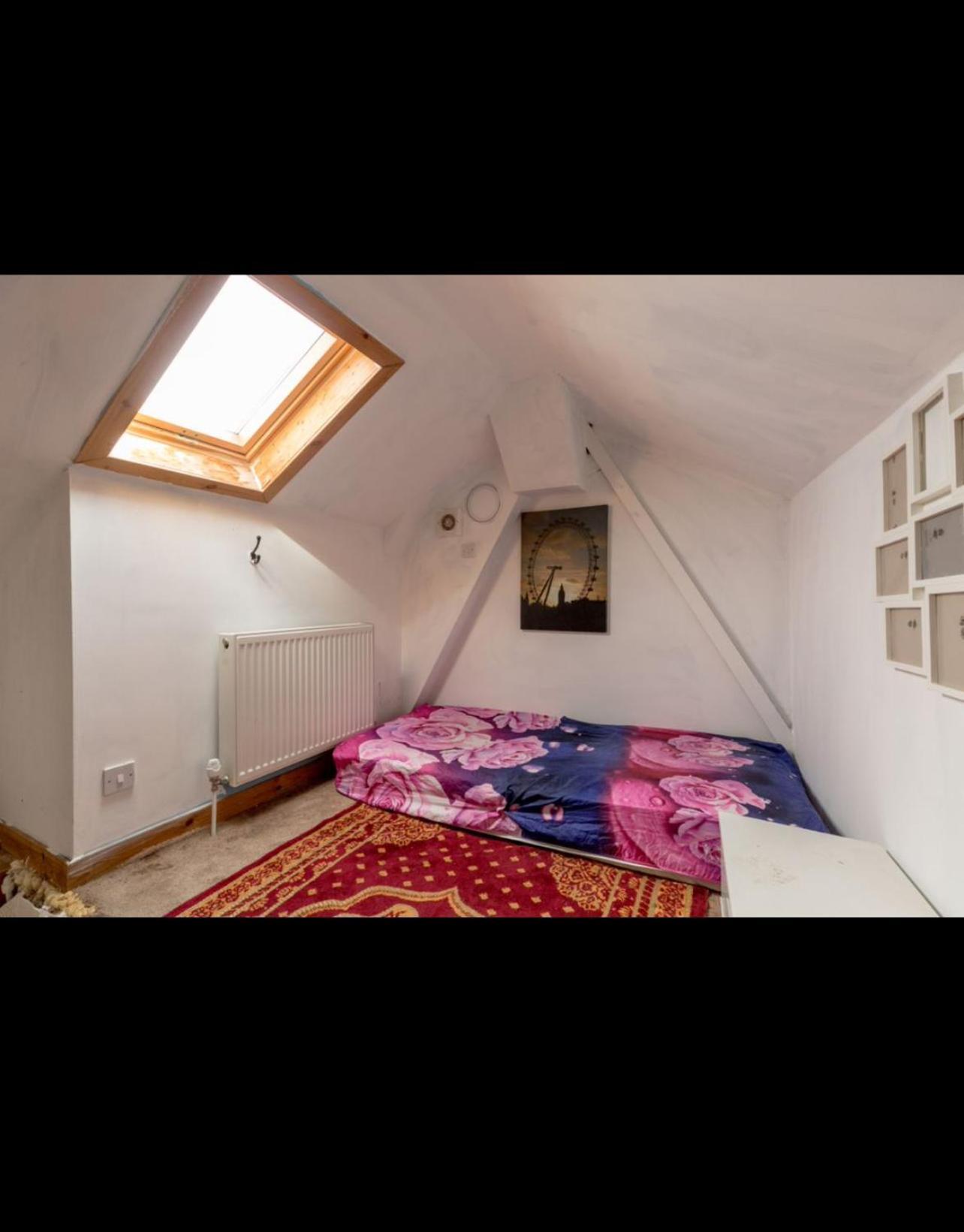 Hermitage Park Apartment *
