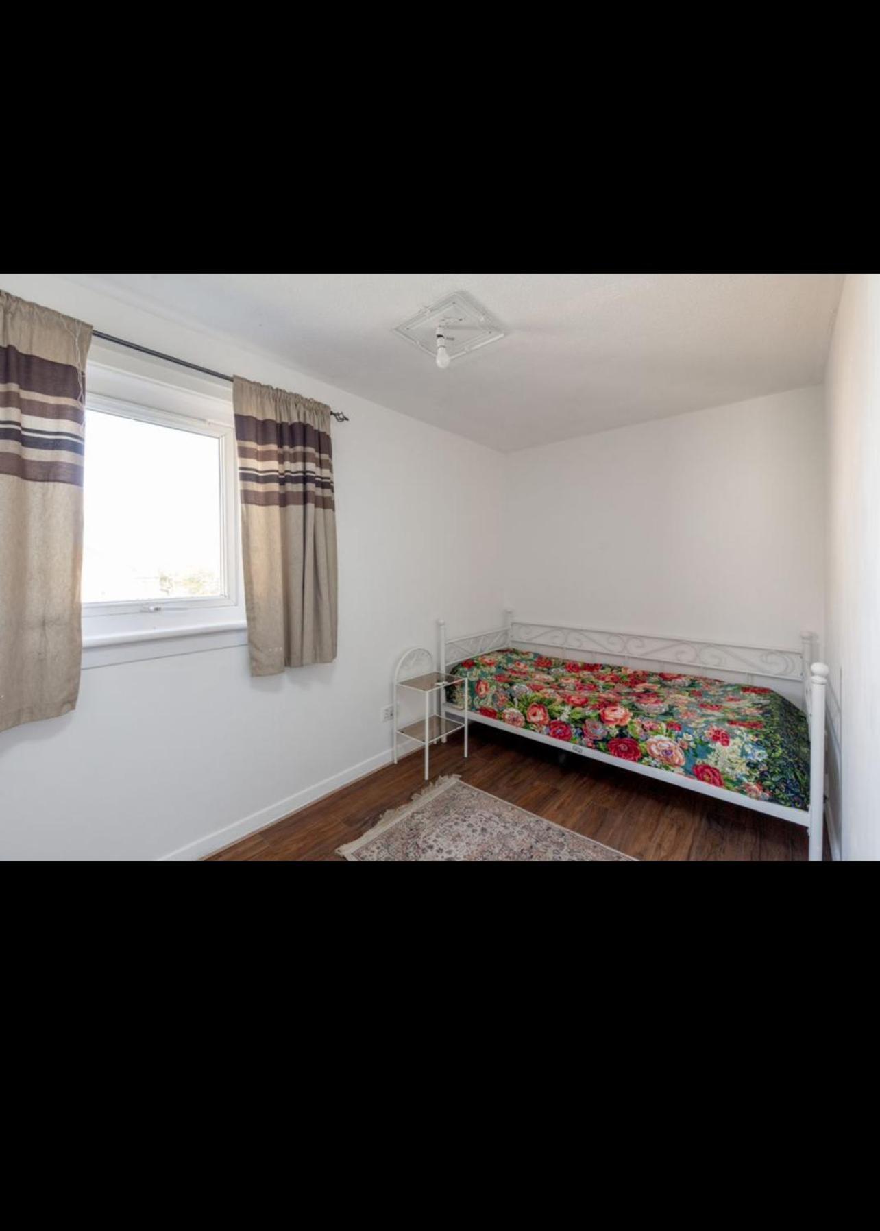 Hermitage Park Apartment